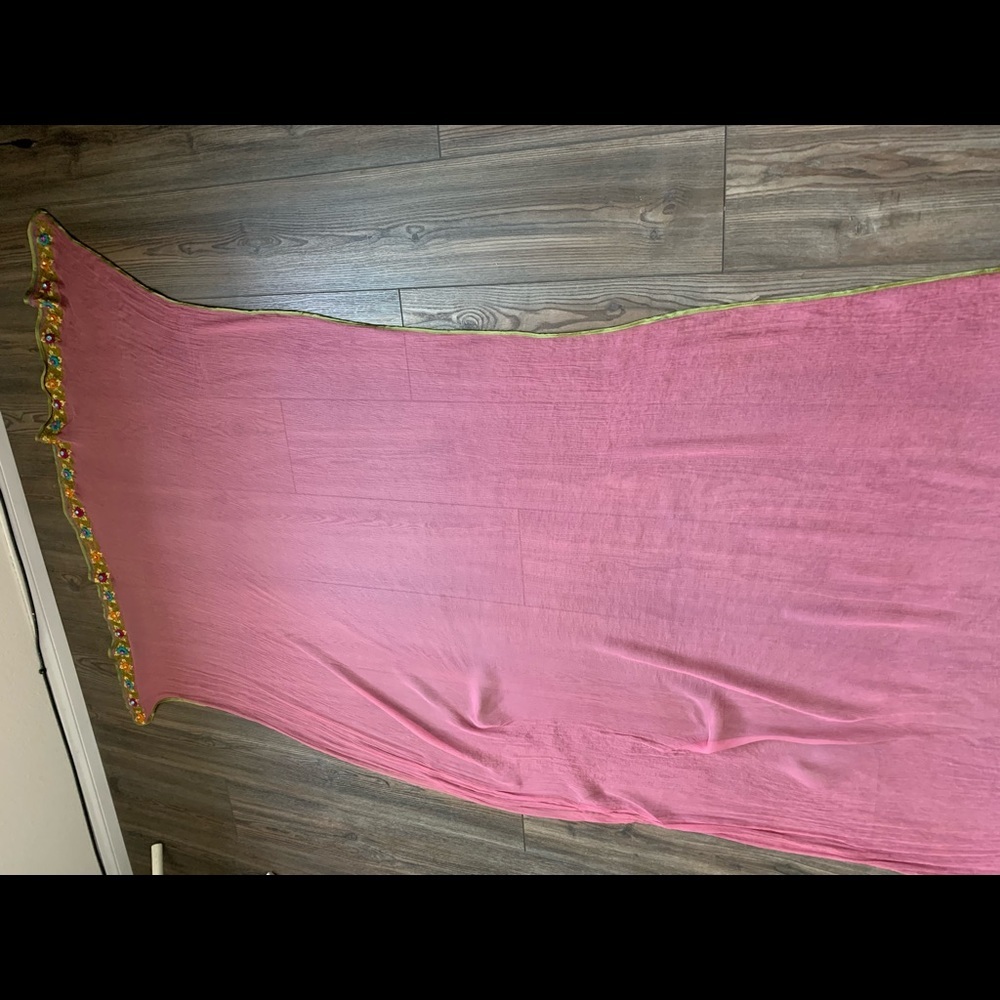 Scarf - Picture 7 of 8